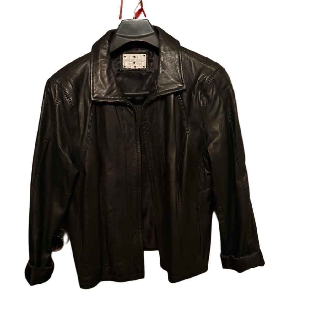 Worthington Black Leather Accessory
